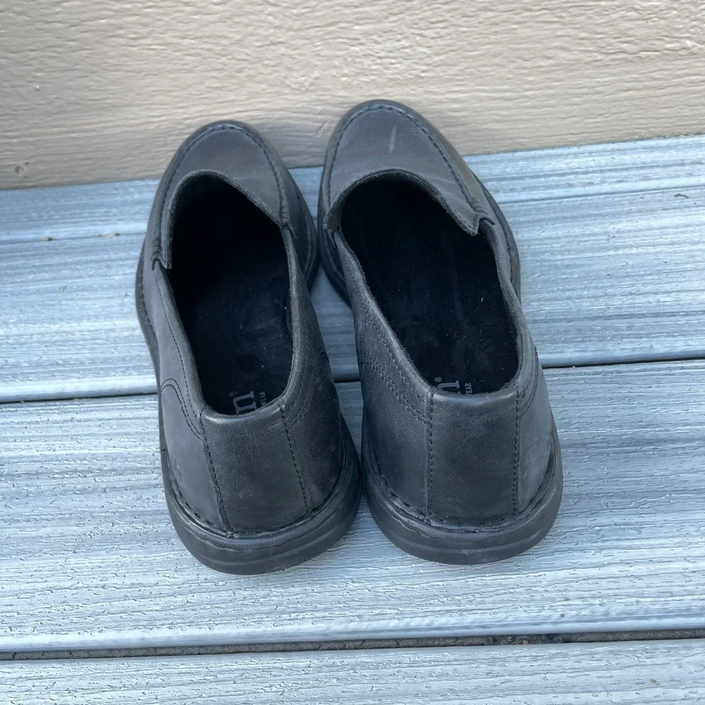 Born Crown Shoes Mens 11 Casual Slip On Moc Toe Loafer Black Leather LIghtweight